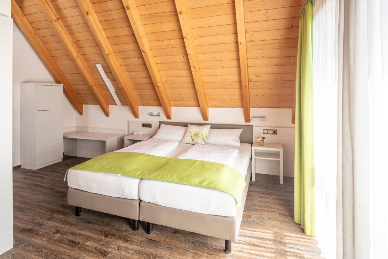 Adler 4* Buergstadt
