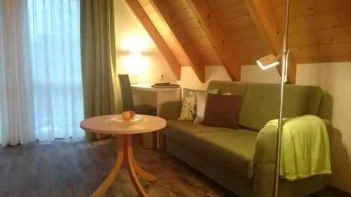 Adler 4* Buergstadt