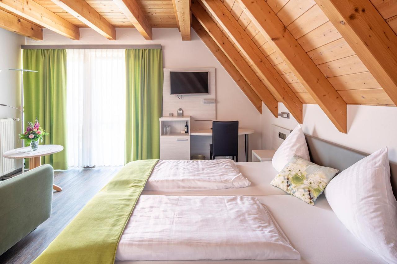 Adler 4* Buergstadt